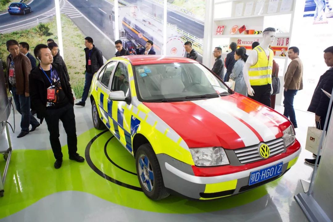 249925b4337e9373b327fb617d6cbadb