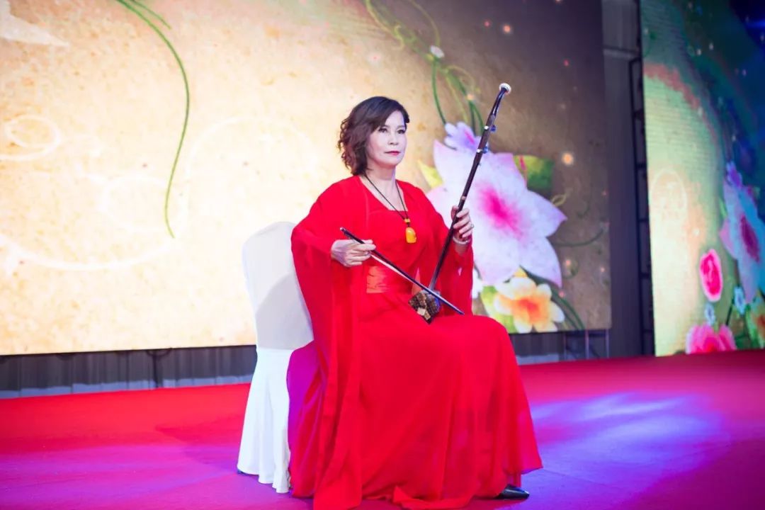 525cc21cc0becc85e7c09158deafeacb