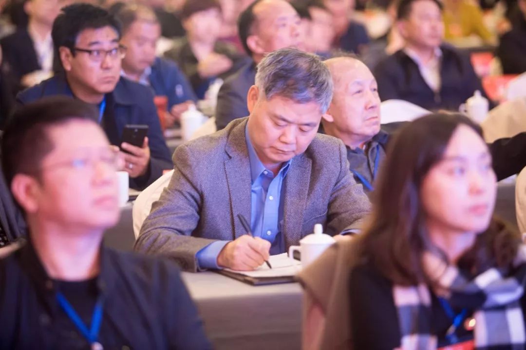 ca3f1945756d2f69129f3a6158afd727