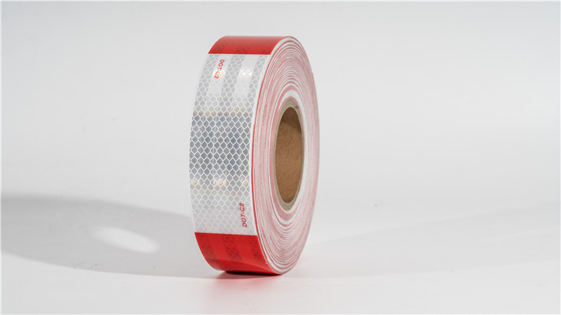 DMCT1700密封胶囊型车身反光标识