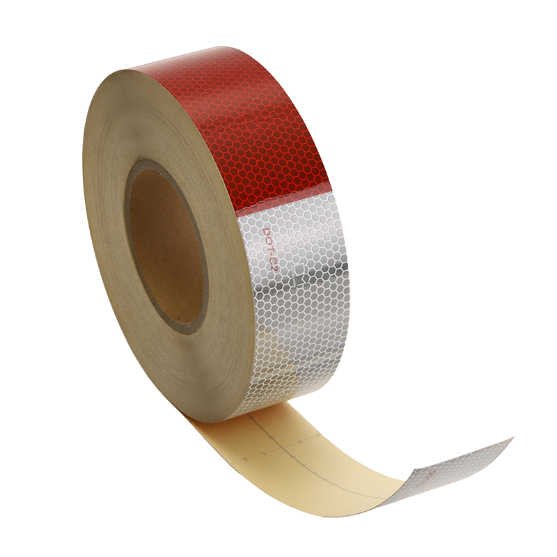 DM9320美国DOT-C2车身反光标识